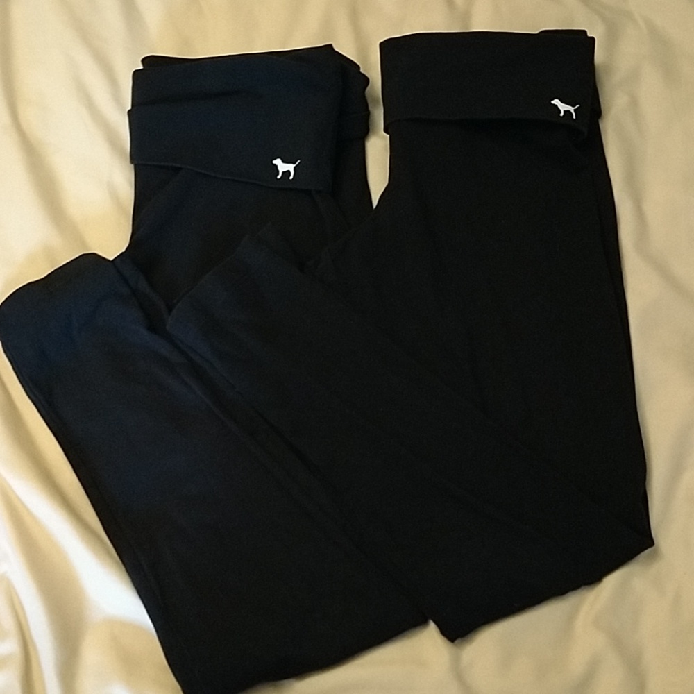 2 pairs of Vs yoga pants